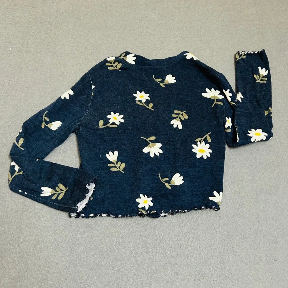Old Navy Cardigan Girls Large 10-12 Blue Daisy Floral Lettuce Edge Button Front